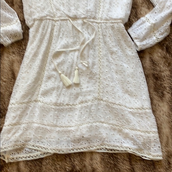 JOIE Bittern C  Eyelet Dress with tassels sz Sm - Picture 4 of 8